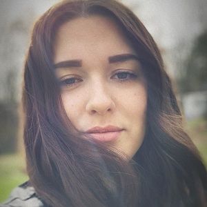 Meet your Posher, Mallory